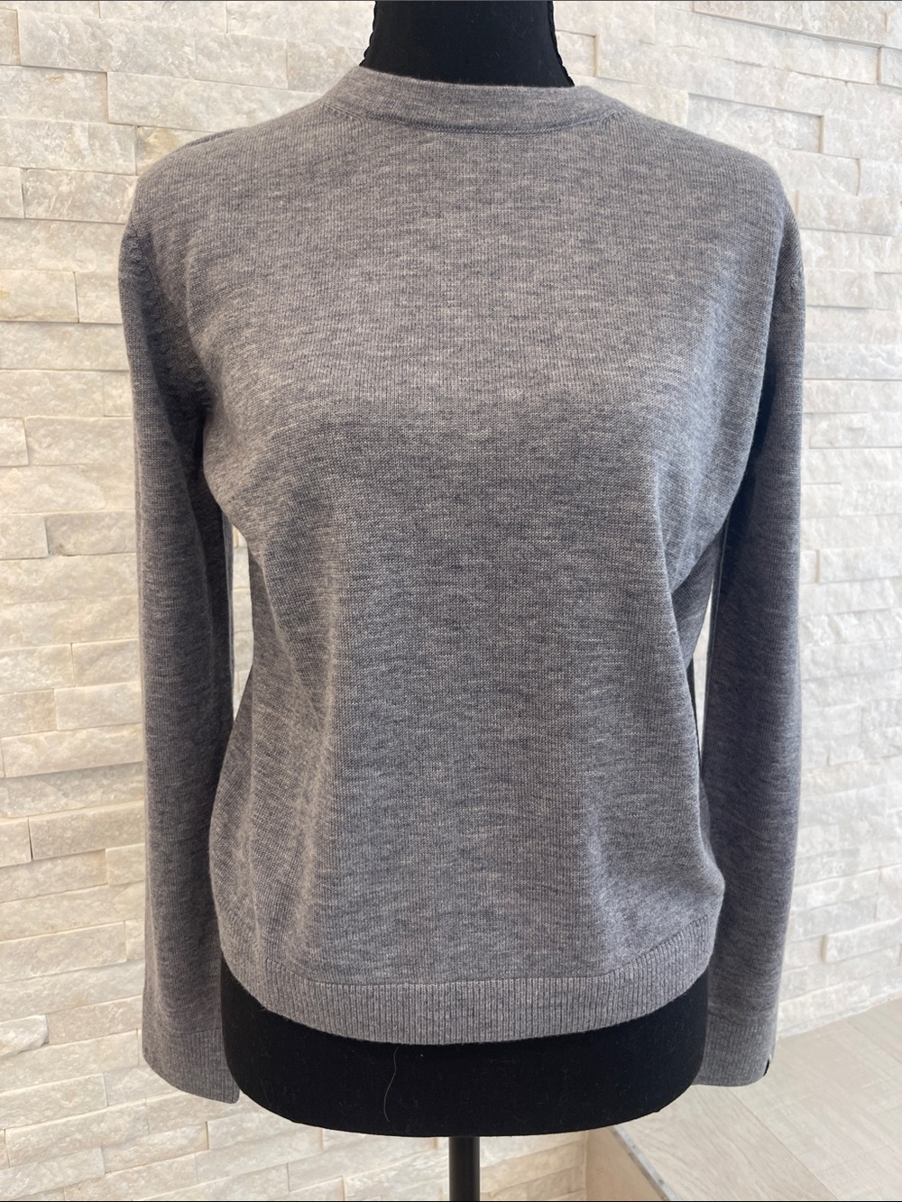 Classic Crewneck Sweater in Heather Gray